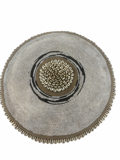 Cameroon Beaded Shield - L Black and white