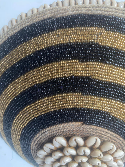 Cameroon Shield - 32cm black & gold