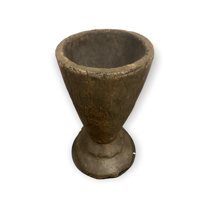 African Grain Stomper table (01)