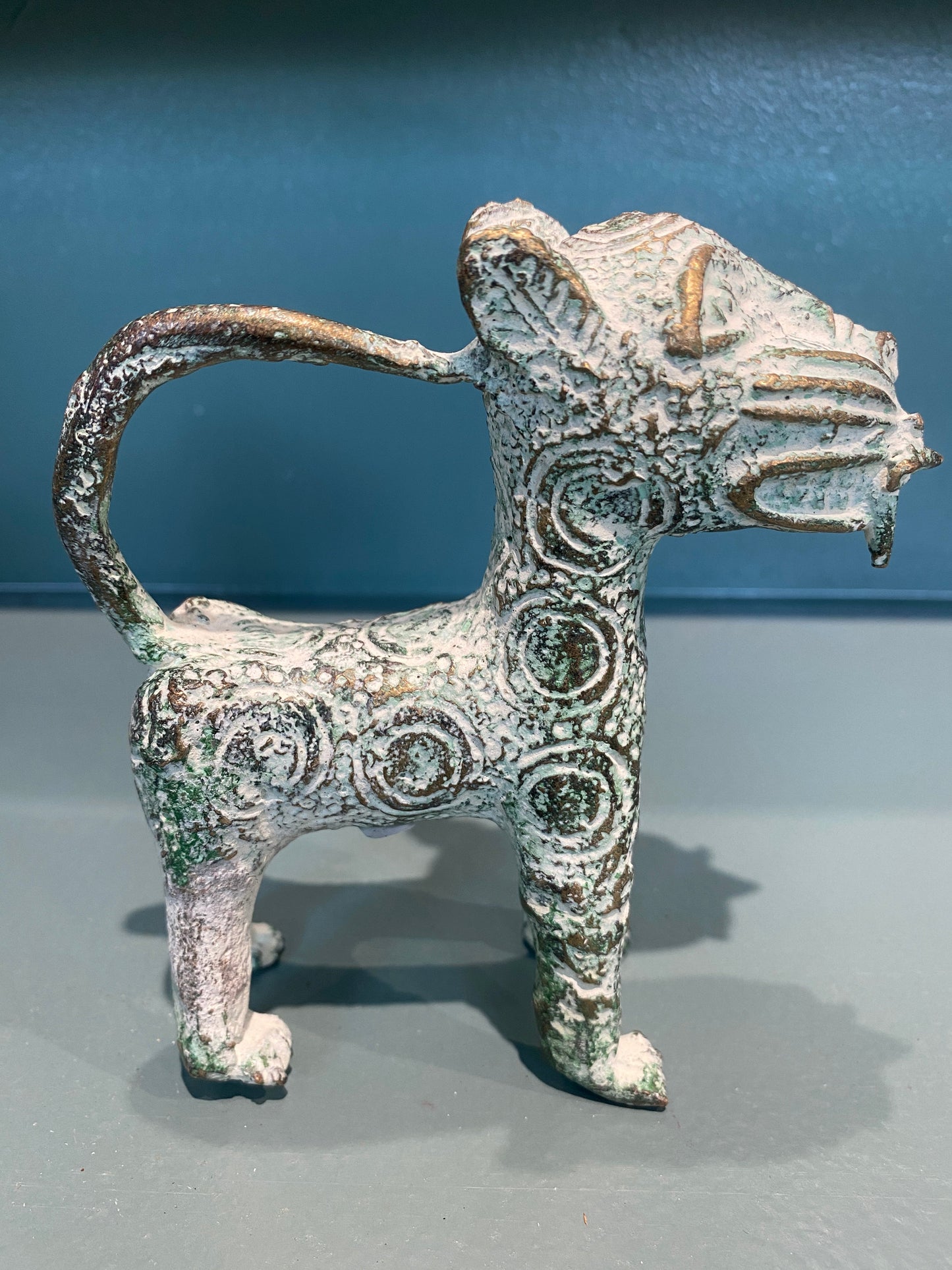 Benin Leopard sculpture - Bronze (56.06)