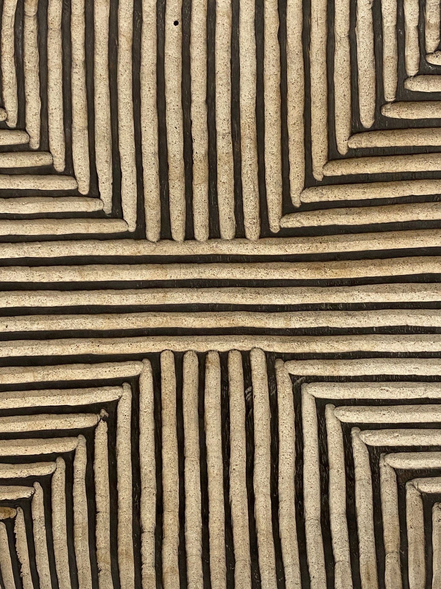 Cameroon Shield - (TR29.4)