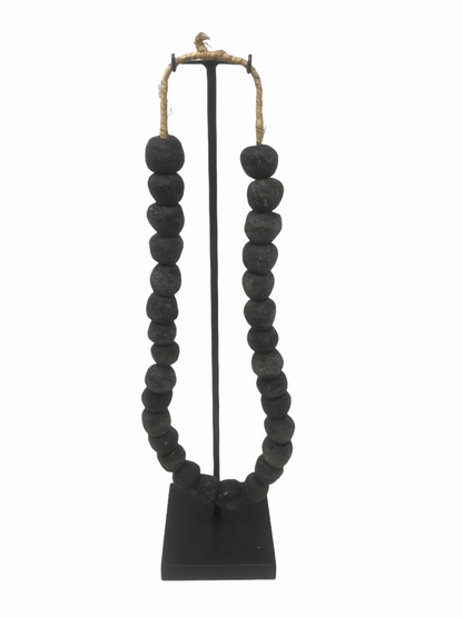 Ghana glass bead necklace - M Black