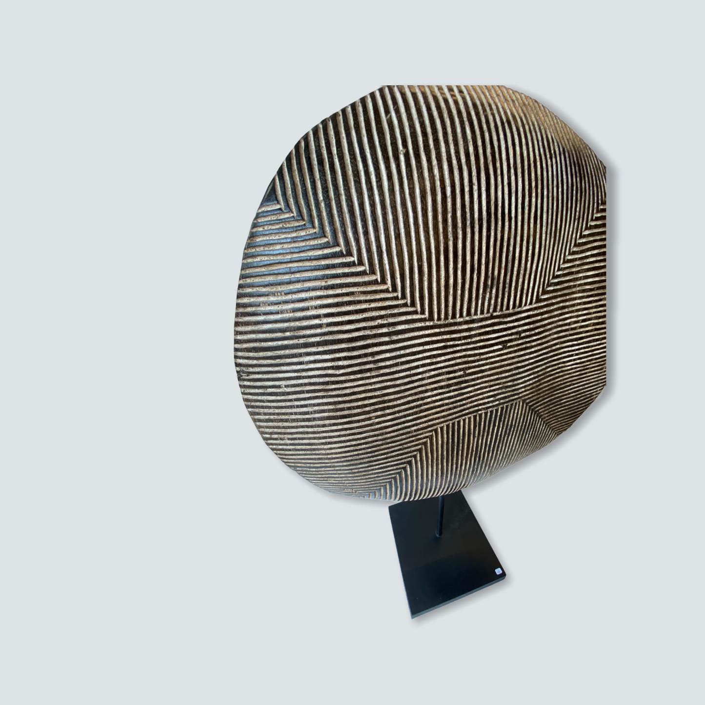 Cameroon Wooden Shield - L (03)