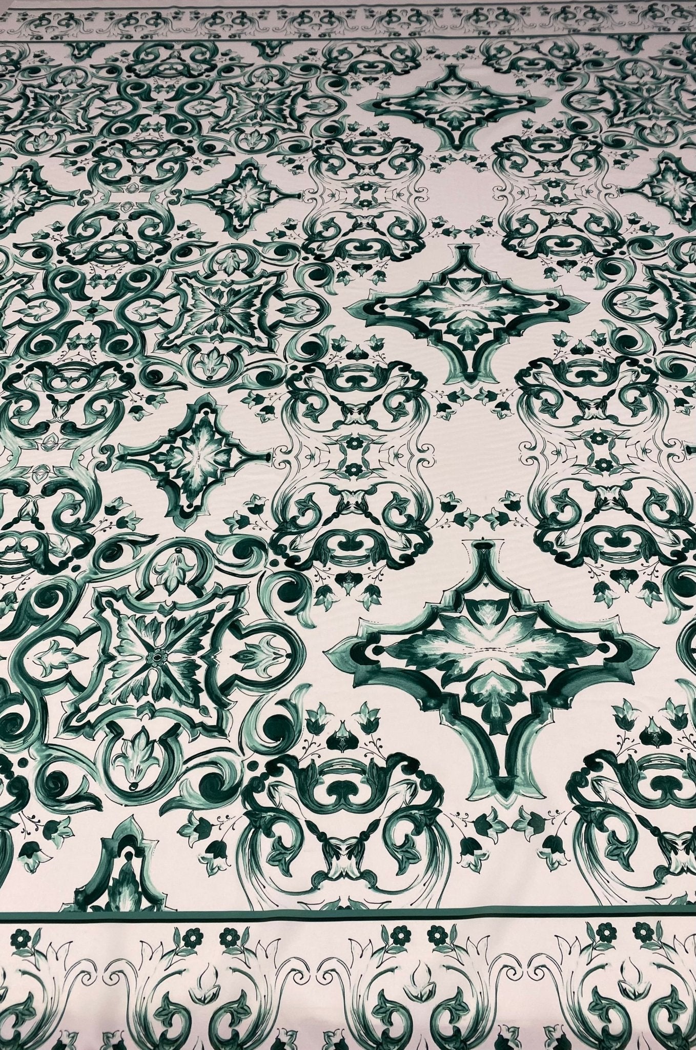 Majolica Pattern Green and White Fabric