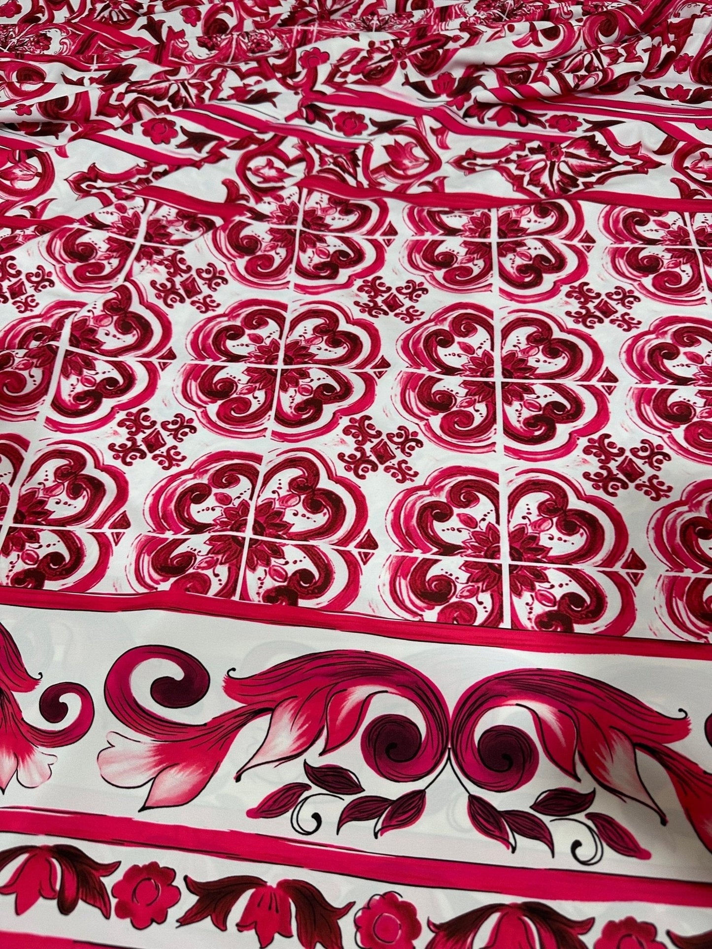 Majolica Pattern Fabric