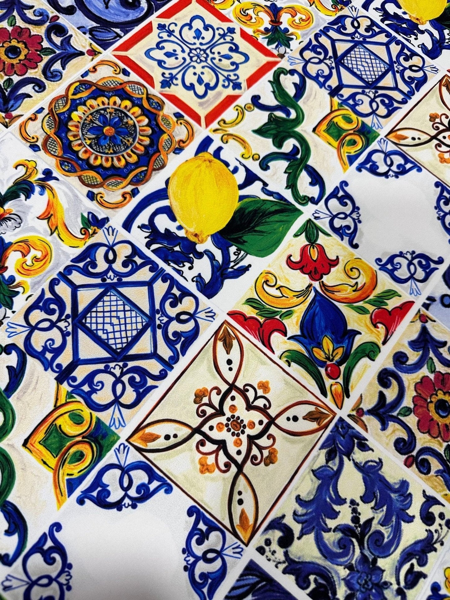 Majolica Pattern Fabric