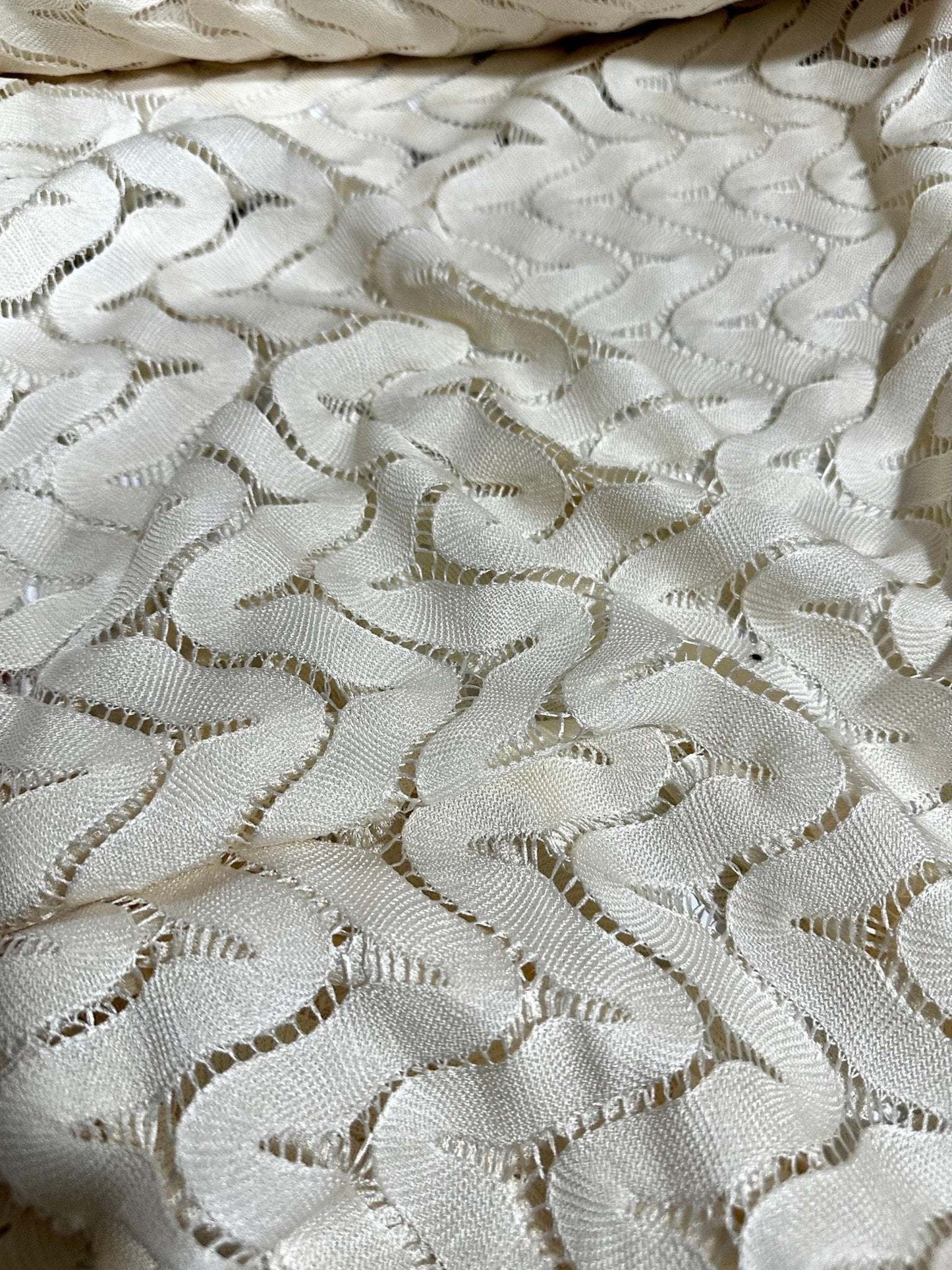 Off-White Zigzag Knit Jersey Fabric in Mesh