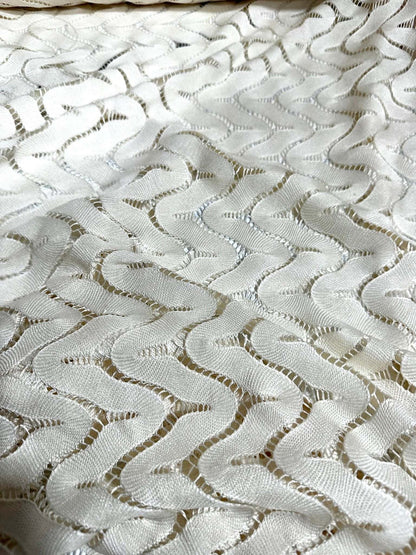 Off-White Zigzag Knit Jersey Fabric in Mesh