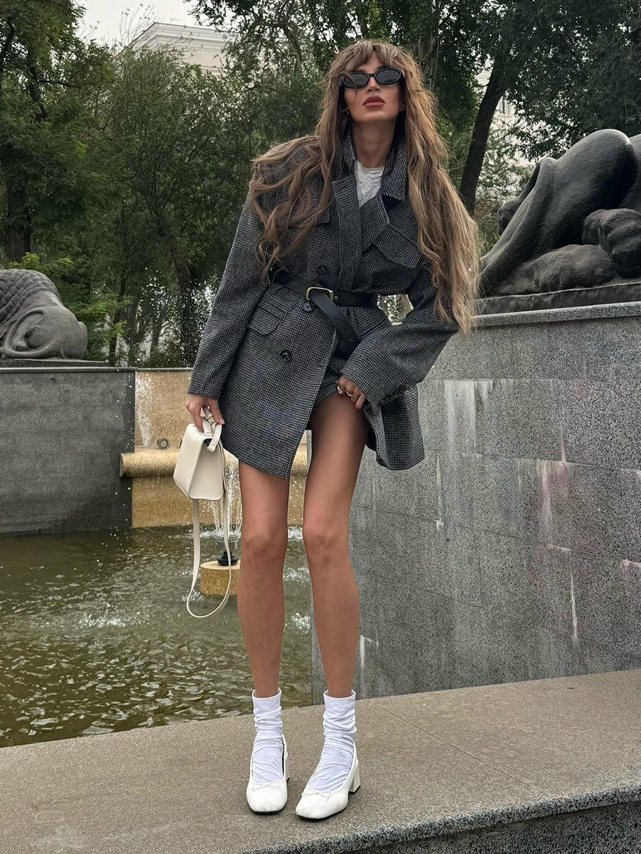 Mid-Length Double-Breasted British-Style Wool Coat