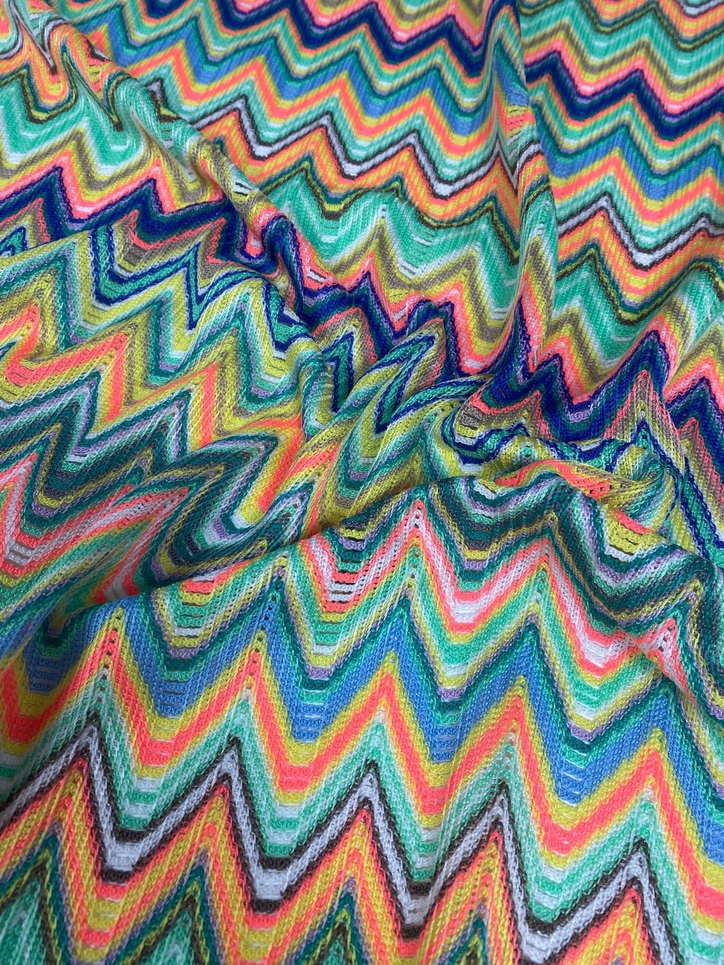 Multicolor Chevron Zigzag Pattern Mesh Fabric