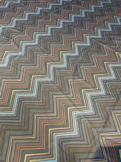 Multicolor Zigzag Patterned Fabric
