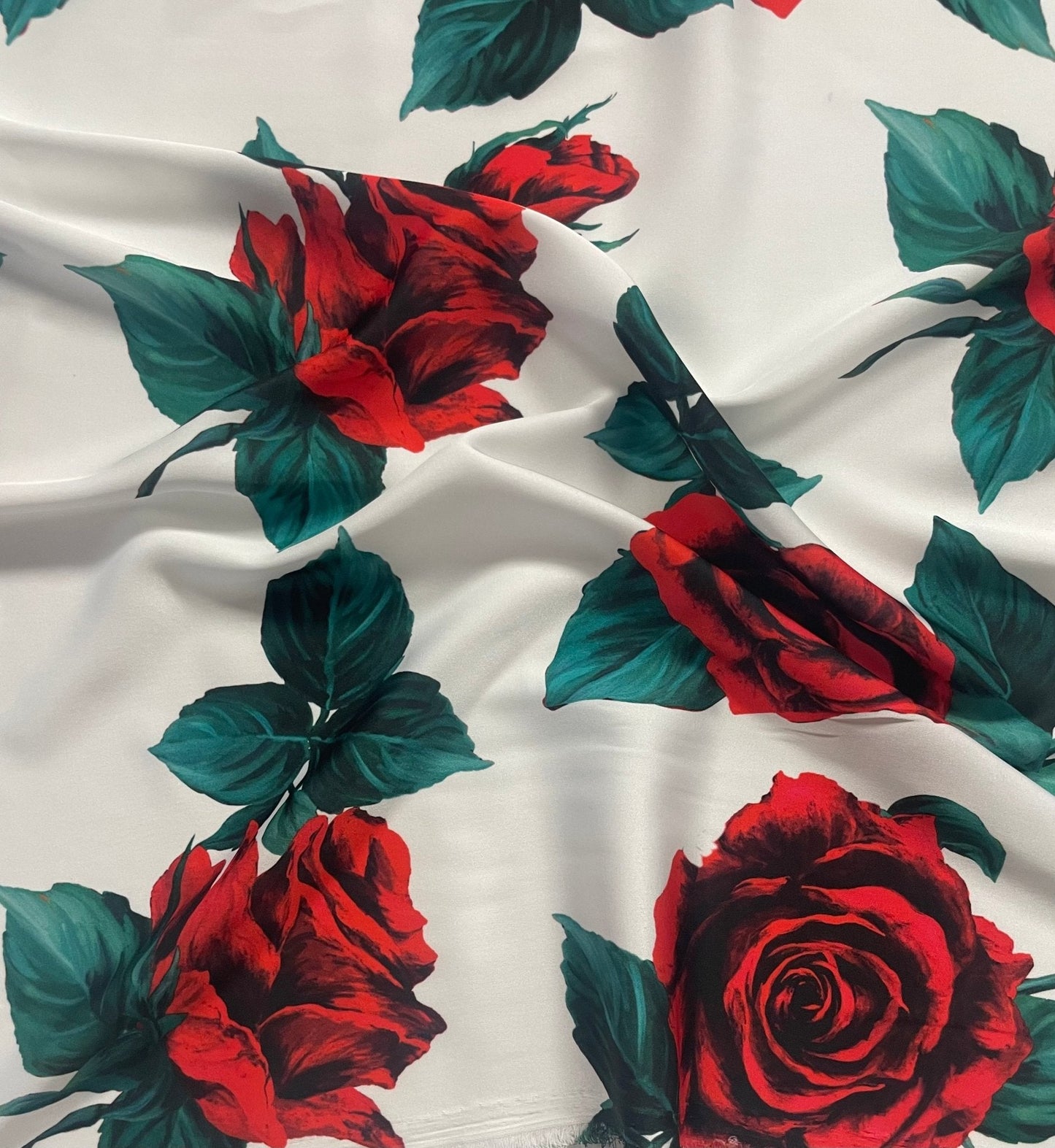 Red Rose Floral Fabric – Romantic Vintage Print by the Metre