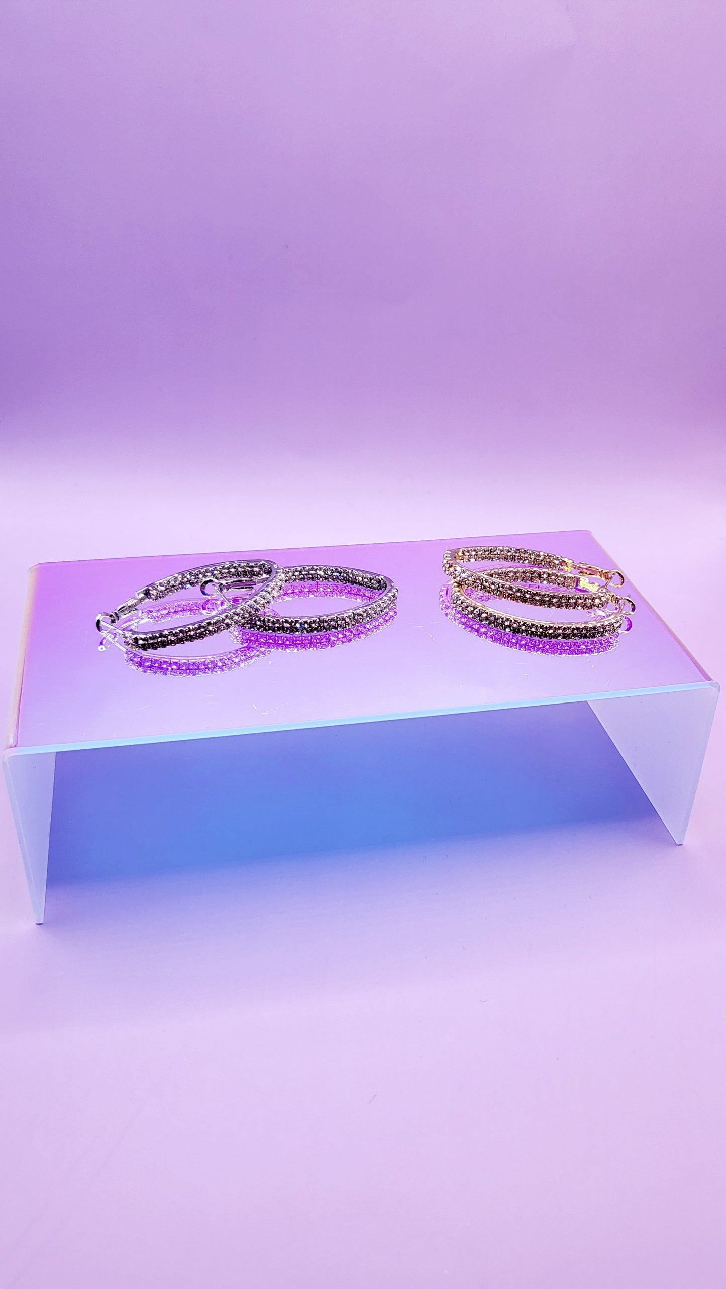 Alani Crystal Medium Hoop Earrings