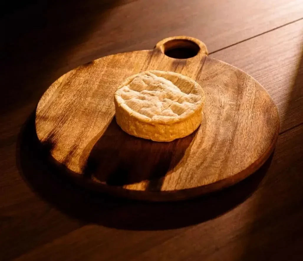 Wooden Round Chopping Board With Ring Handle, Cheese Serving Board