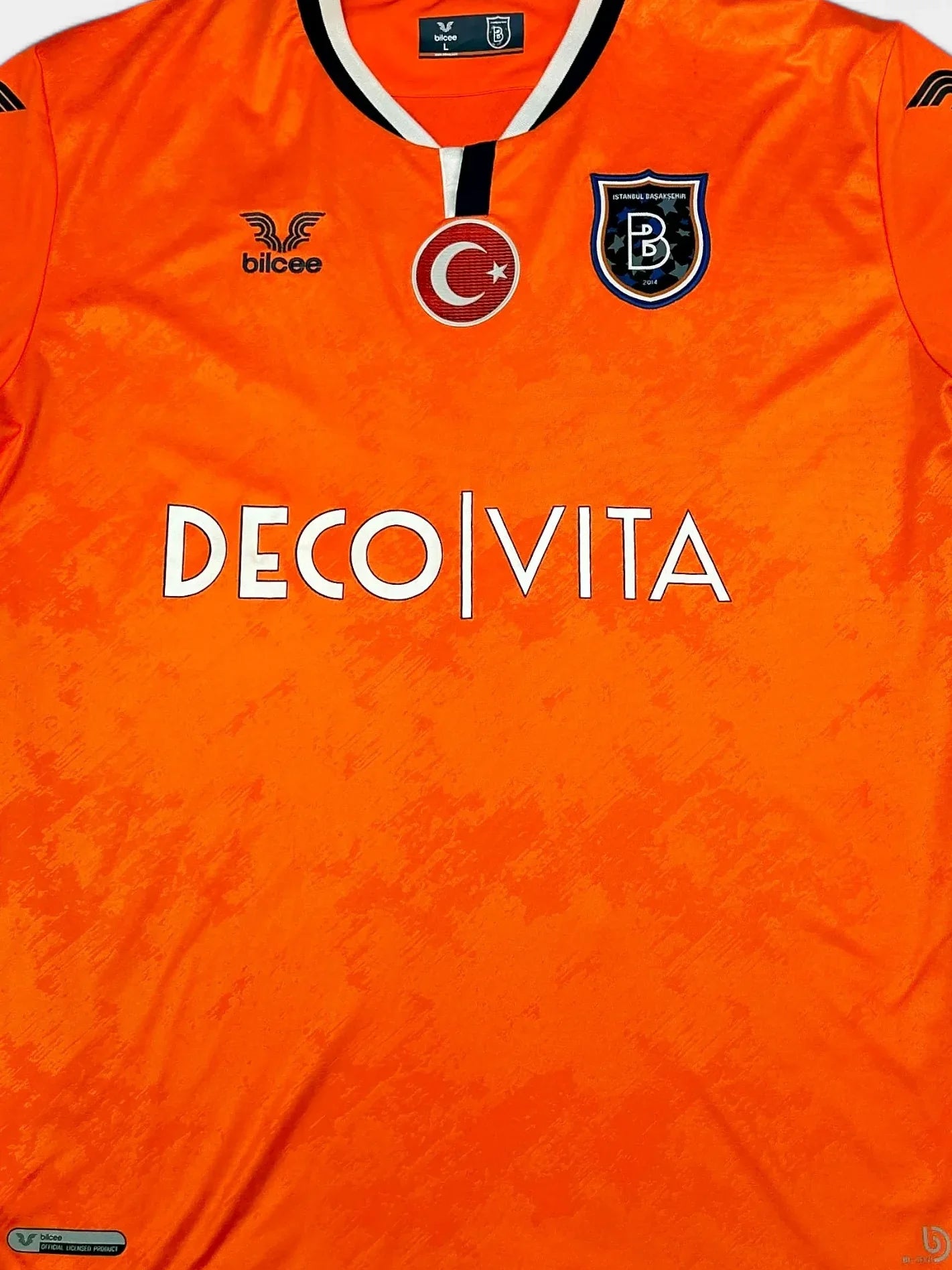 İstanbul Başakşehir 2020-21 Football Shirt (Large)