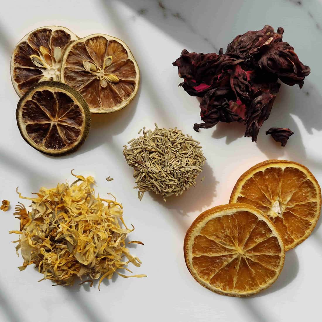Seasonal Simmer Pot Blends – Natural Botanical Stove Scents