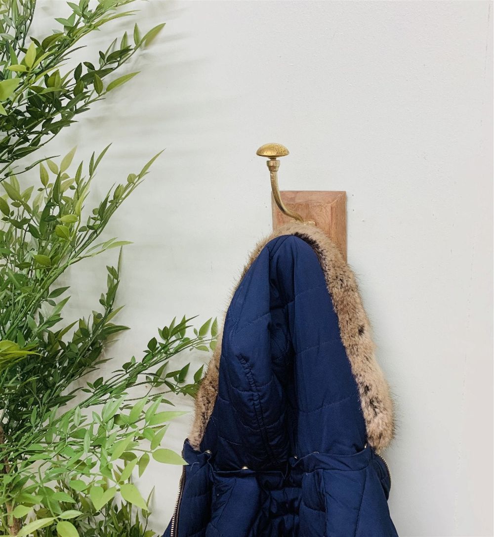 Premium Single Tree Of Life Wall Hook - High-Quality Brass Design For Home Decor - Strong & Durable - 10.5x10.5x2cm - SKU: TL0097