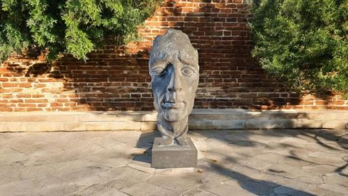 Large Grey Face Statue on Stand 90cm