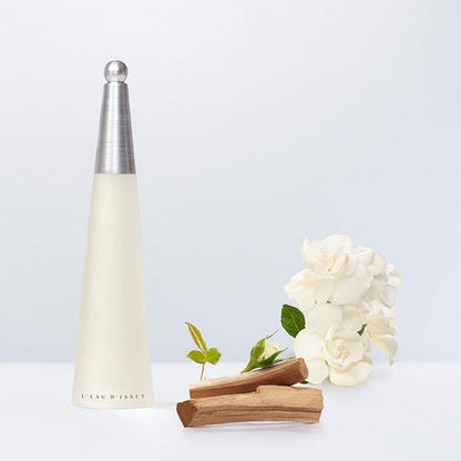 Issey Miyake L'eau D'issey Pour Femme Eau De Toilette Spray 50ml