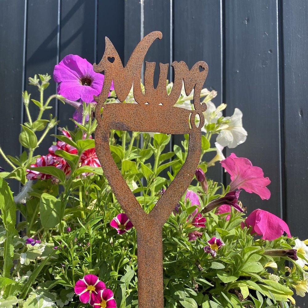 Rusty Metal Mum On A Spade Garden Decoration, Mothers Day Present, Unique Gift, Pot Decor, Gardening Statue, Art, Feature, Display