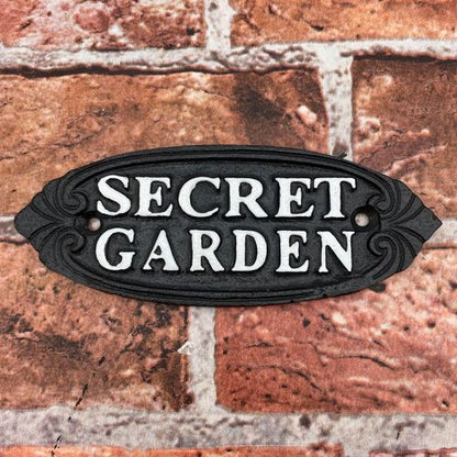 24CM CAST IRON SECRET GARDEN WALL SIGN