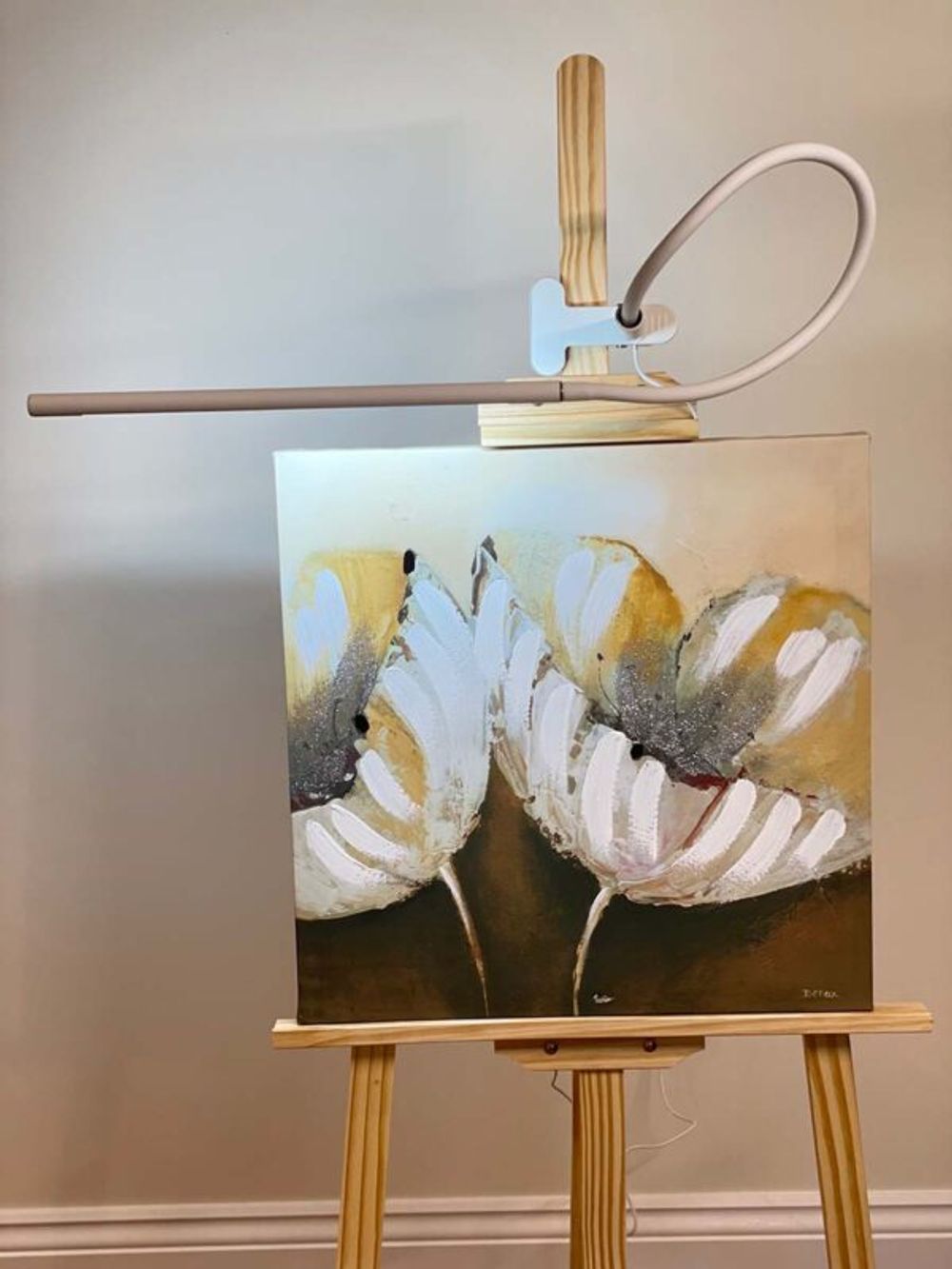 Portable USB Powered Slim Lamp Flex XL - Perfect for Beauty Salons, Sewing, and Travel