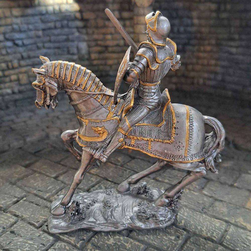 Knight With Armoured Horse (hand-cast statue sculpture) 10cm Height