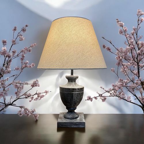 37CM TRADITIONAL LAMP AND SHADE