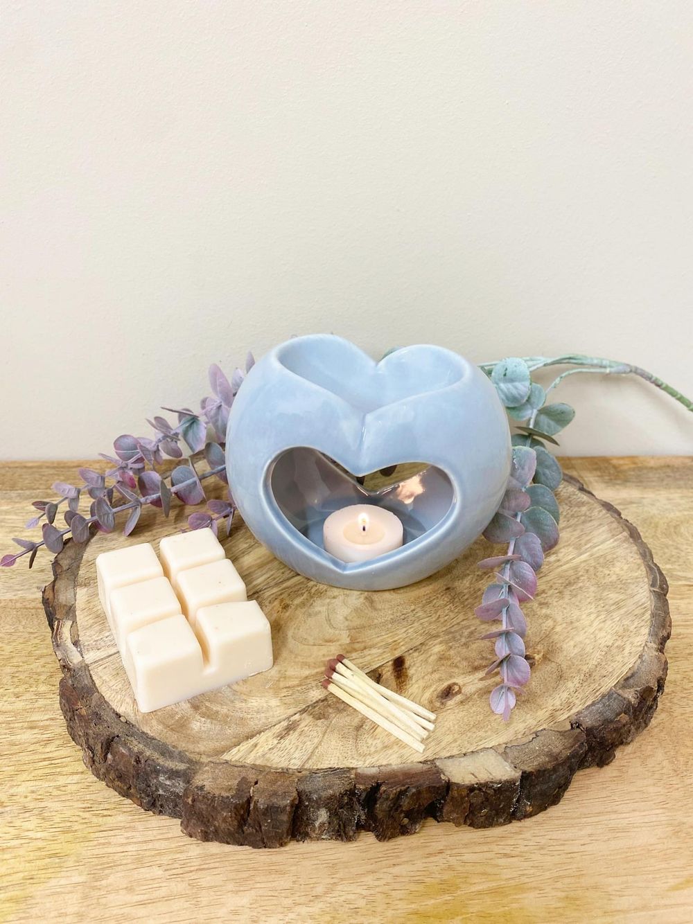 Premium Quality Grey Heart Oil/Wax Warmer