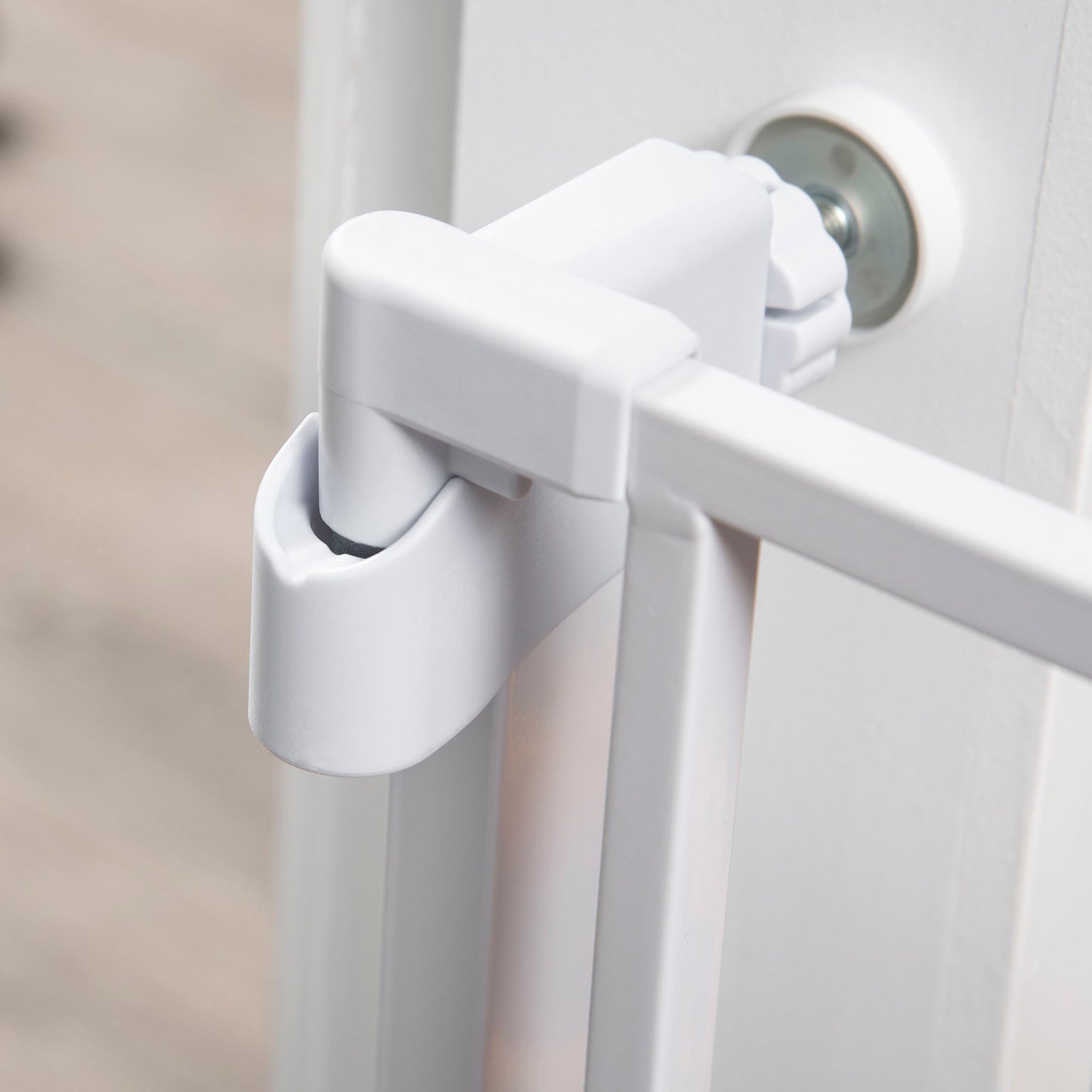 Pawhut Adjustable Pet Safety Gate Dog Barrier Home Fence Room Divider Stair Guard Mounting White 76 H X 75-82W cm