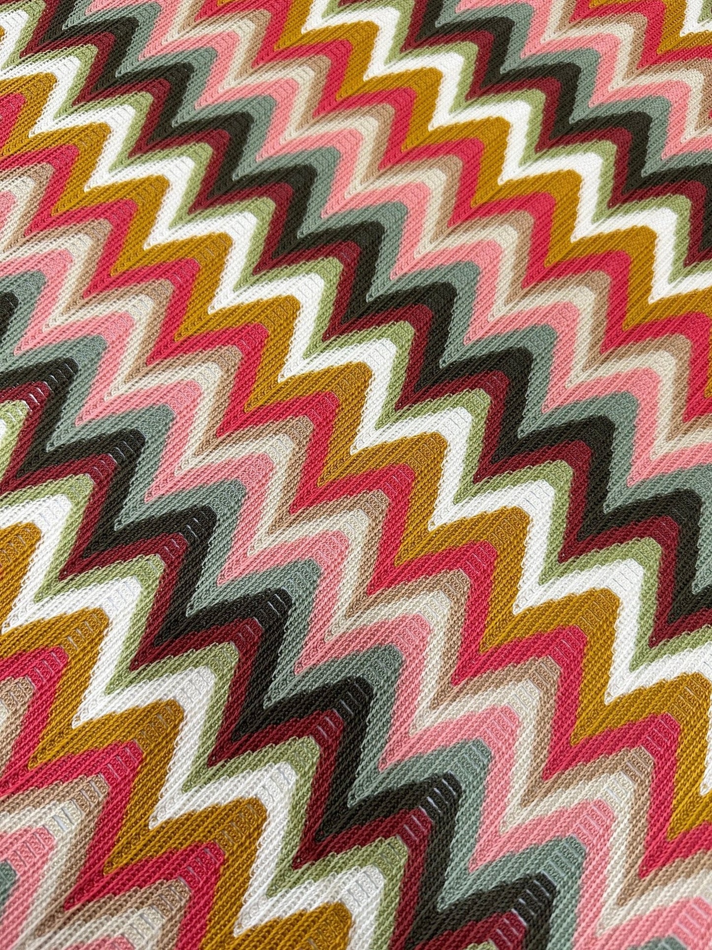 Luxury Autumn Chevron Zigzag Knit Jersey Fabric